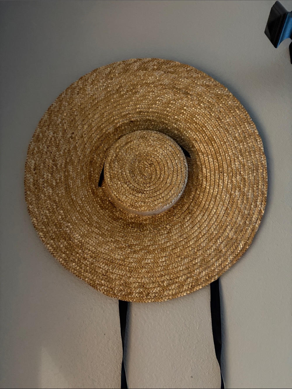 Large Vintage Sun Hat from Vixen by Micheline Pitt - Picture 2 of 5